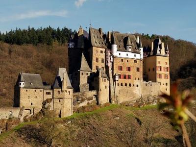 Kachelburg
