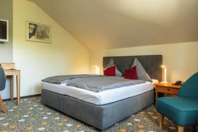 Hotel Company