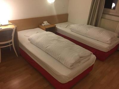 Hotel Moon