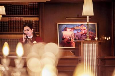 Disneyland Hotel