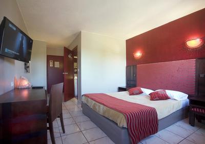 Tropic Hotel