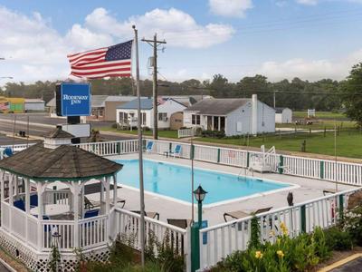Atlantic Shores Inn And Suites