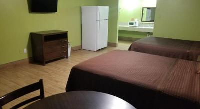 Simple Rewards Inn