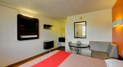 Economy Hotel Plus Oklahoma City