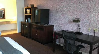 Country West Motel