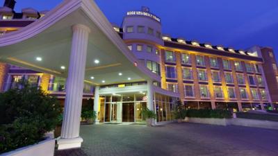 Rose Hotel