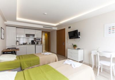 Holas Apartments