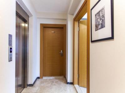Holas Apartments