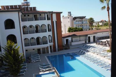 Akalia Resort Hotel & Spa
