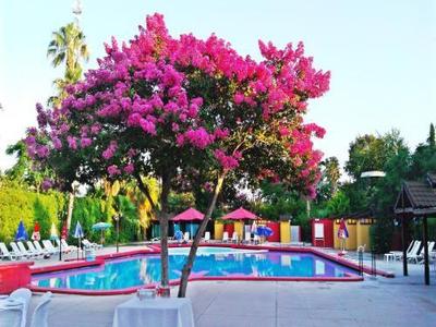 Cetinel Tesisleri Green Club