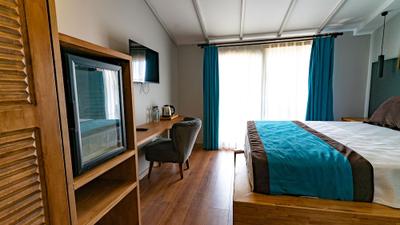Assos Hunters Hotel