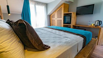 Assos Hunters Hotel