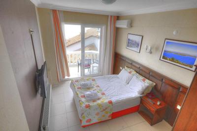 Cunda Hotel Ezer