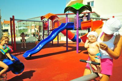 Club Onat Garden