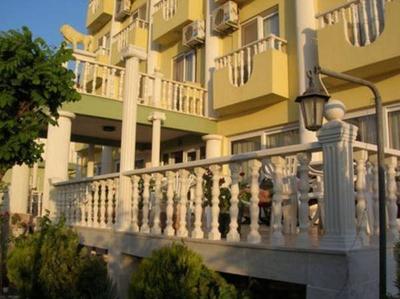 Hotel Ksantos