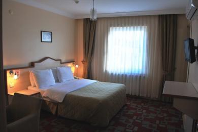 City Hotel