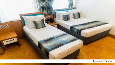 Zin Hotel