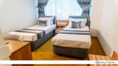 Zin Hotel