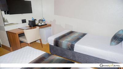 Zin Hotel