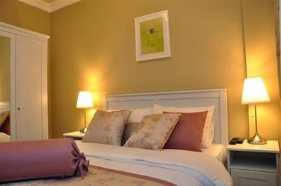 Liona Residences