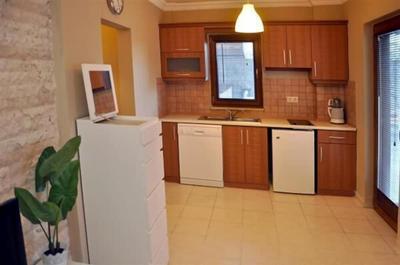 Liona Residences