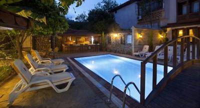 Castle Boutique Hotel