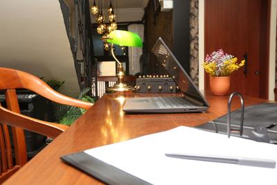 Azre Hotel