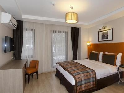 Collage Cihangir 55