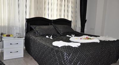 Golden Apple Otel
