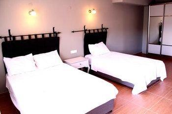 Nemrut Kervansaray Hotel