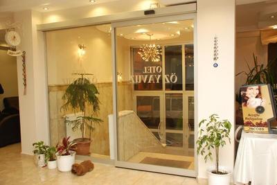 Otel Öz Yavuz