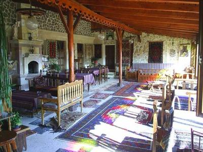 Pacha Hotel-Restaurant