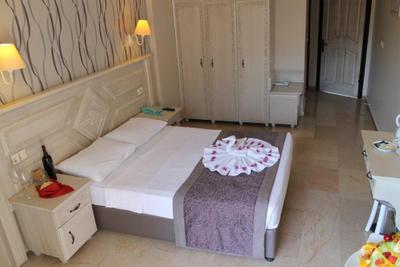 Pardis Boutique Hotel