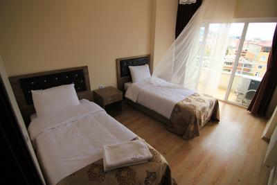 Royal Life Residence