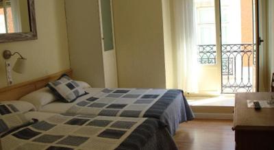 Hostal Riesco Puerta Del Sol