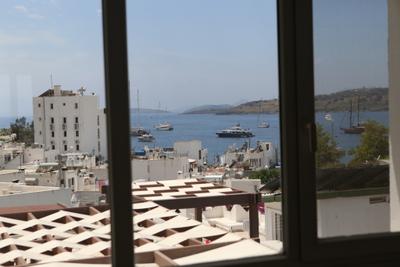 7. Art Feslegen Hotel