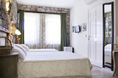 Alacati Flora Hotel
