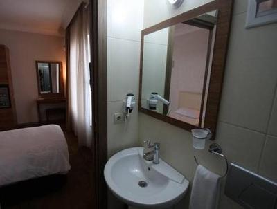 Antana Hotel