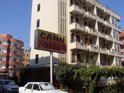 Cann Hotel