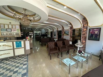 Balkan Hotel