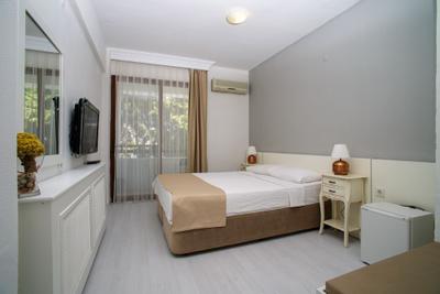 Cesurlar Otel