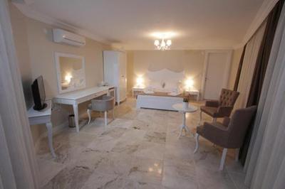 Cinar Hotel