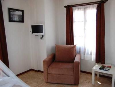 Vrodi by House