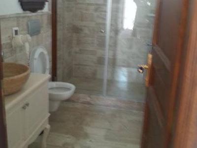 Vrodi by House