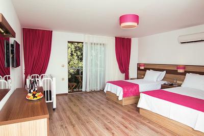 Pyara Hotel
