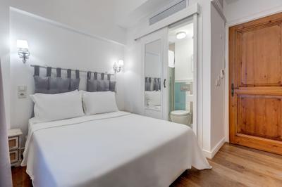 Ela Tenedos Hotel