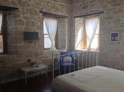 Eski Tas Hotel