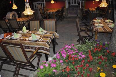 Garden Hotel