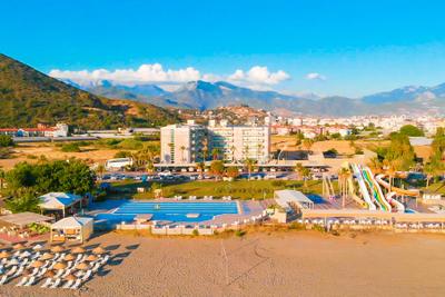 Grand Akca Hotel