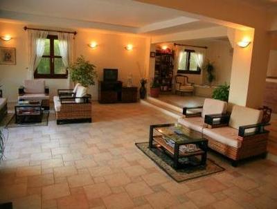 Hotel Asiyan